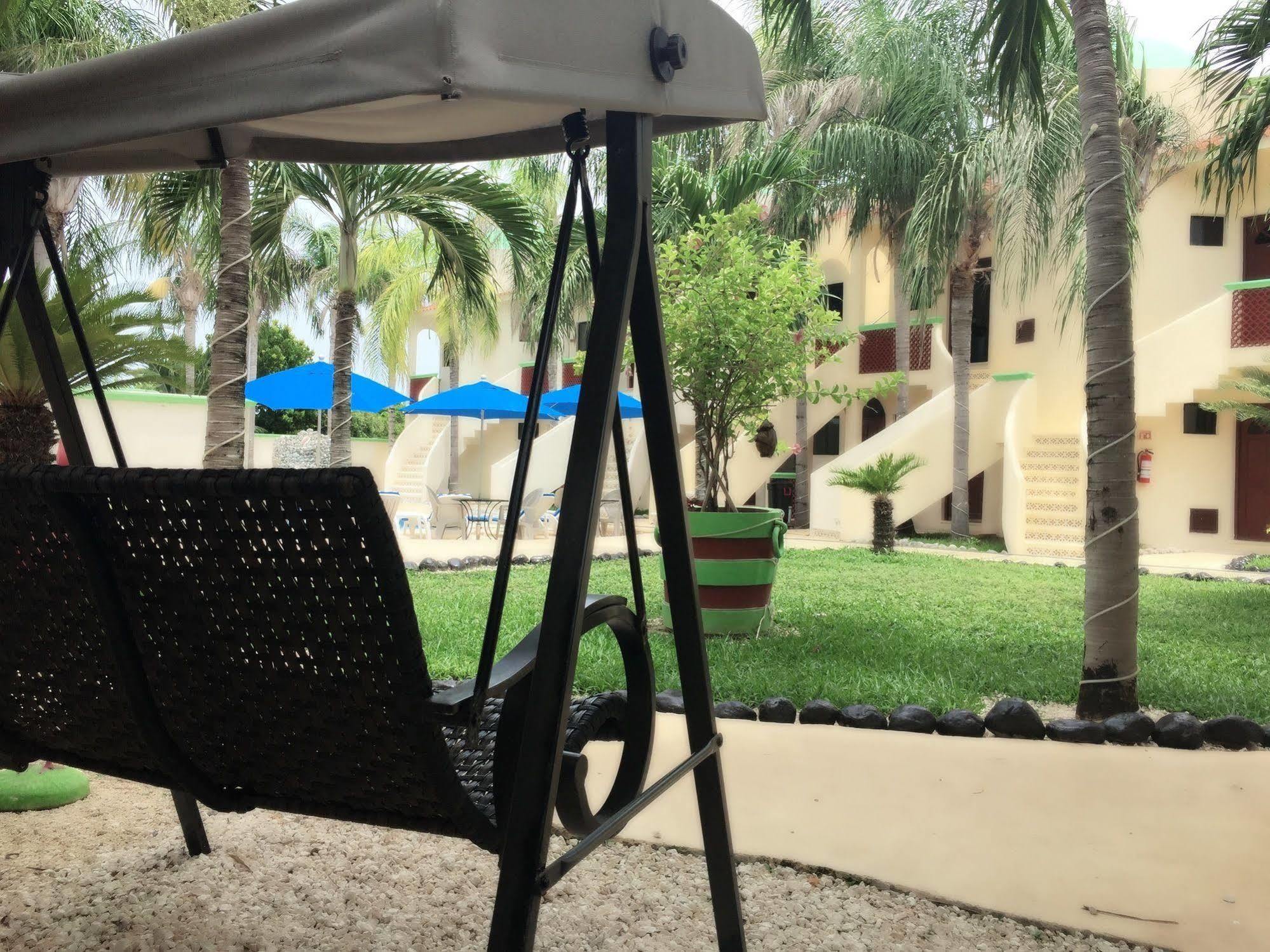Villas Coco Resort - All Suites (Adults Only) Исла Мухерес Екстериор снимка