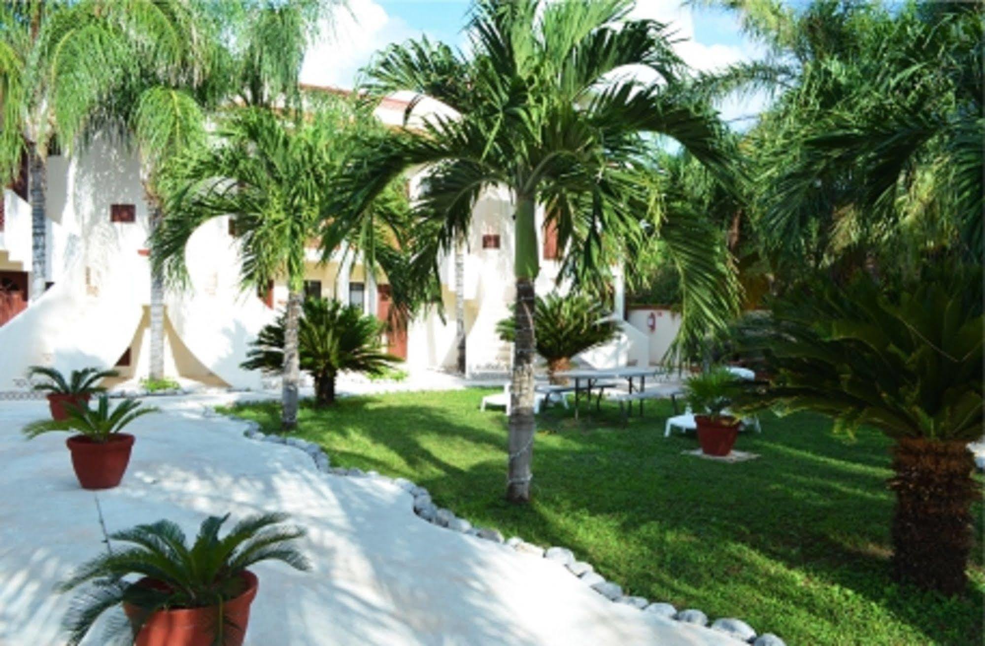 Villas Coco Resort - All Suites (Adults Only) Исла Мухерес Екстериор снимка